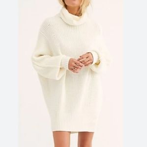 Free People Cocoa Turtleneck Sweater Size XS NWOT